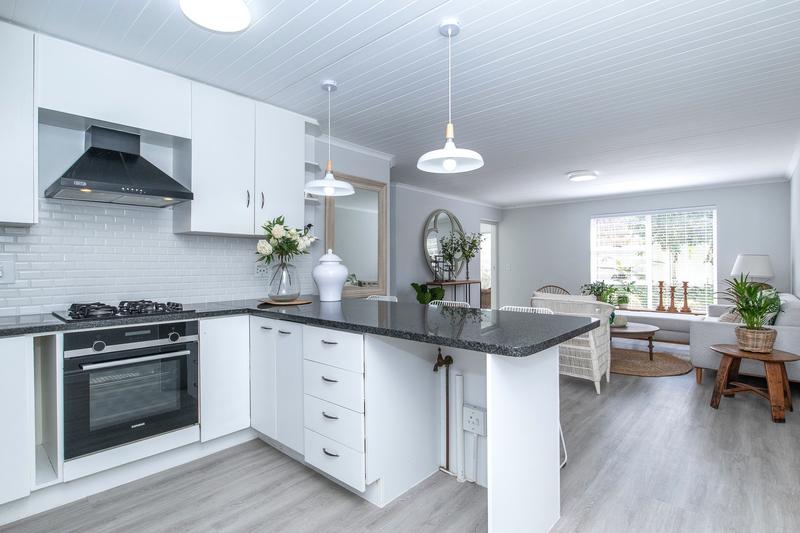 To Let 2 Bedroom Property for Rent in Plumstead Western Cape